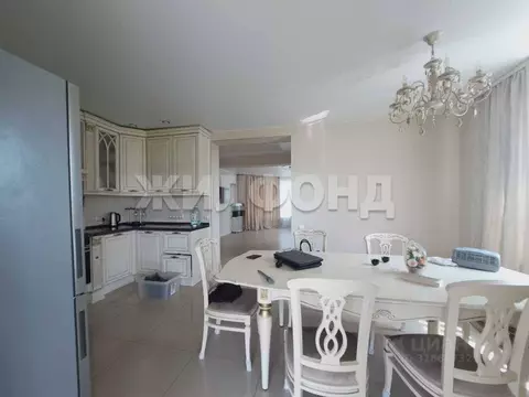 Коттедж в Кемеровская область, Кемеровский район, д. Солонечная ул. ...