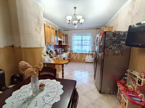 4-к кв. Сахалинская область, Южно-Сахалинск Комсомольская ул., 231 ...