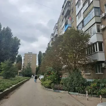 2-к кв. Саратовская область, Энгельс просп. Строителей, 9 (46.7 м)