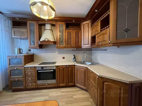 2-к кв. Томская область, Томск ул. Интернационалистов, 8/2 (66.0 м)