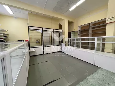 Помещение свободного назначения в Удмуртия, Ижевск ул. А.Н. Сабурова, ...