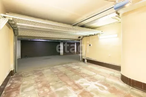 Гараж в Тюменская область, Тюмень ул. Челюскинцев, 26 (34 м)