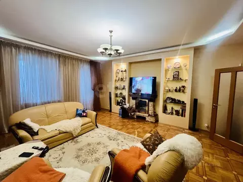 4-к кв. Белгородская область, Губкин Школьная ул., 13 (183.8 м)