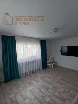 Дом в Башкортостан, Дюртюлинский район, Такарликовский сельсовет, с. ...