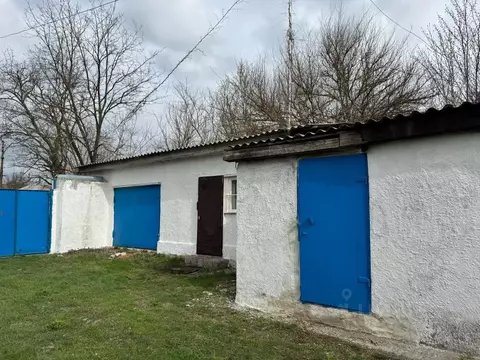 Дом в Ростовская область, Красносулинский район, Долотинка хут. ...