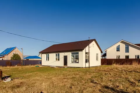 Дом в Ленинградская область, Гатчинский муниципальный округ, Родник ...