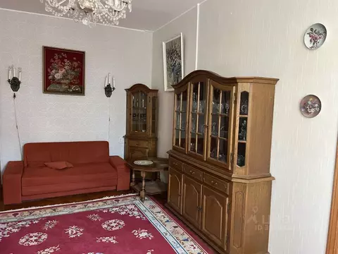 3-к кв. Москва ул. Усиевича, 23 (71.8 м)