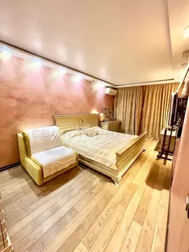 2-к кв. Свердловская область, Екатеринбург ул. Токарей, 68 (62.0 м)