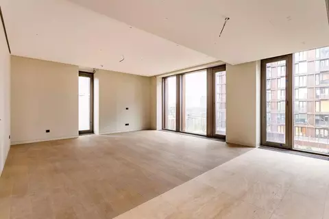 3-к кв. Москва ул. Братьев Фонченко, 1к4 (116.5 м)