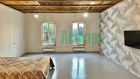 Дом в Забайкальский край, Читинский район, с. Угдан  (277 м)