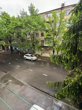 3-комнатная квартира: Владикавказ, улица Ленина, 27 (75 м)