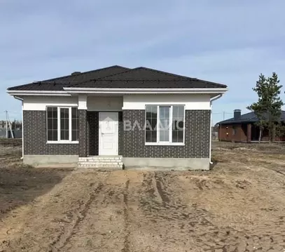 Дом в Воронежская область, Рамонский район, Новоживотинновское с/пос, ...