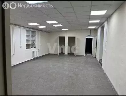 Помещение свободного назначения (196 м)