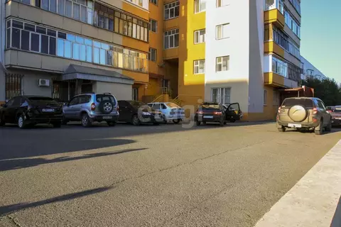 Помещение свободного назначения в Ханты-Мансийский АО, Сургут просп. ...