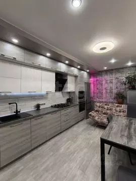 2-к кв. Ямало-Ненецкий АО, Новый Уренгой Оптимистов мкр, 10/1 (74.3 м)