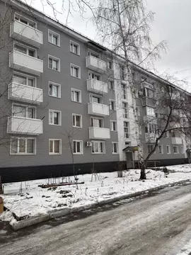 2-к кв. Омская область, Омск Городок Нефтяников мкр, ул. Энтузиастов, ...