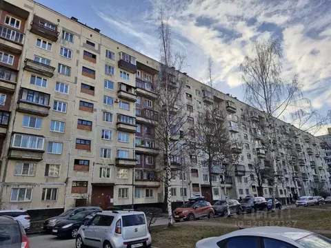 3-к кв. Санкт-Петербург, Санкт-Петербург, Колпино Заводской просп., 44 ...