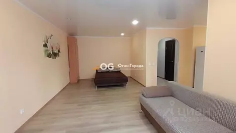 Студия Брянская область, Брянск ул. Комарова, 51 (40.0 м)