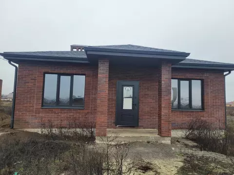 Дом в Ростовская область, Аксайский район, Рассветовское с/пос, пос. ...