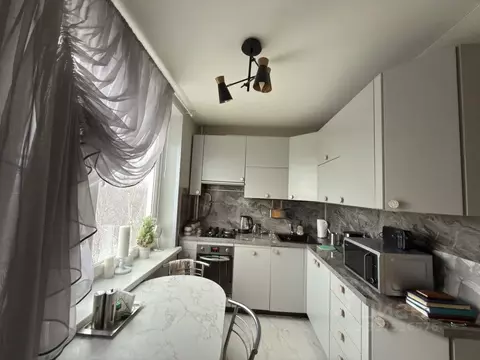 3-к кв. Москва ул. 26 Бакинских Комиссаров, 3к3 (64.0 м)