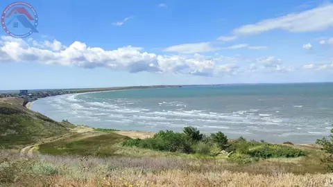 Дом в Крым, Ленинский район, с. Виноградное ул. Новая, 74 (76 м)