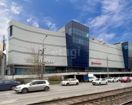 Торговая площадь в Пермский край, Пермь ул. Революции, 60/1 (95 м)