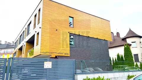 Таунхаус в Калининградская область, Калининград Курортная ул., 85 (270 ...