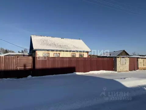 Дом в Амурская область, Серышевский муниципальный округ, с. Бочкаревка ...