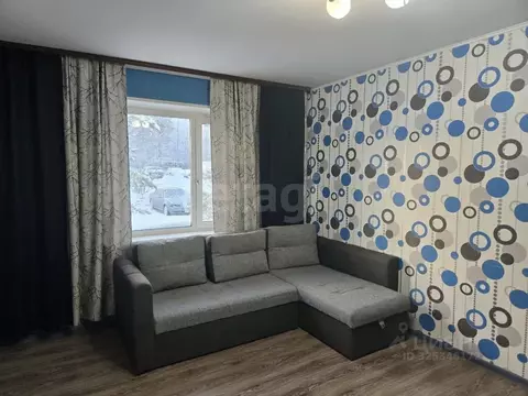 3-к кв. Ямало-Ненецкий АО, Ноябрьск ул. Цоя, 15А (67.3 м)