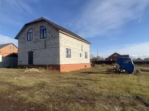 Дом в Самарская область, Кинель-Черкассы с/пос, с. Кинель-Черкассы ул. ...