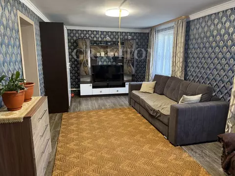 Дом в Алтай, Майминский район, с. Кызыл-Озек Советская ул. (110 м)