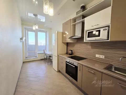 1-к кв. Санкт-Петербург Киевская ул., 3 (41.0 м)