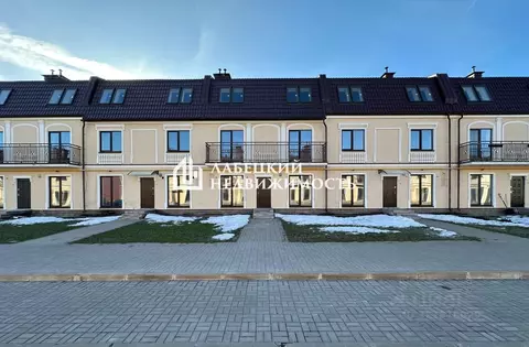 Таунхаус в Ленинградская область, Всеволожский район, Свердловское ...