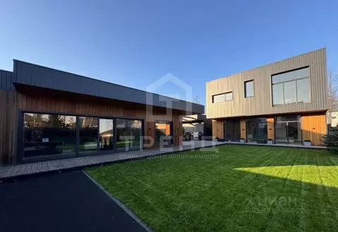 Дом в Ленинградская область, Всеволожский район, Агалатовское с/пос, ...