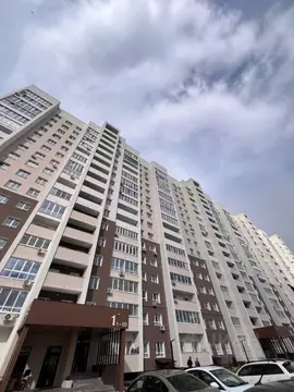 3-к кв. Брянская область, Брянск ул. Имени А.Ф. Войстроченко, 5 (64.48 ...