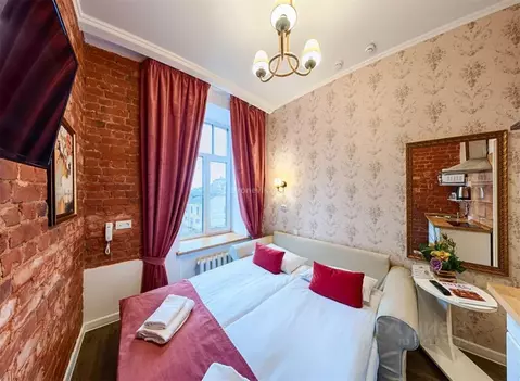 Комната Санкт-Петербург Петровский пер., 4 (13.0 м)