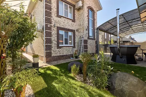 Дом в Адыгея, Тахтамукайский район, Старобжегокайское с/пос, Новая ...