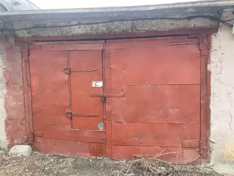 Гараж в Камчатский край, Петропавловск-Камчатский ул. Максутова (48 м)