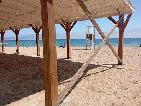 Участок в Крым, Сакский район, Штормовское с/пос, с. Приветное ул. ...