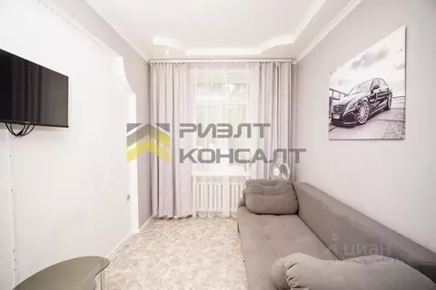 3-к кв. Омская область, Омск ул. 10 лет Октября, 193 (65.0 м)