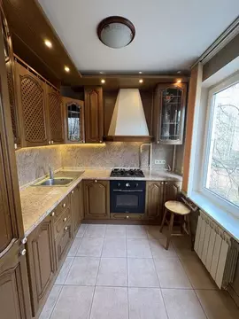 Продается 3-комнатная квартира