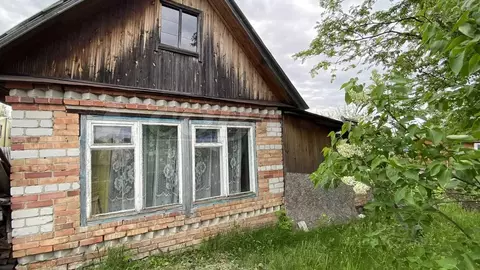 Дом в Тюменская область, Тюмень ул. Ягодная (30 м)