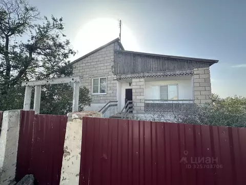 Дом в Астраханская область, Володарский район, пос. Костюбе  (103 м)