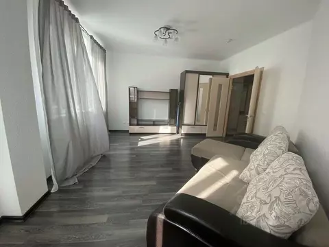 1-к кв. Свердловская область, Екатеринбург ул. Токарей, 27к2 (41.4 м)