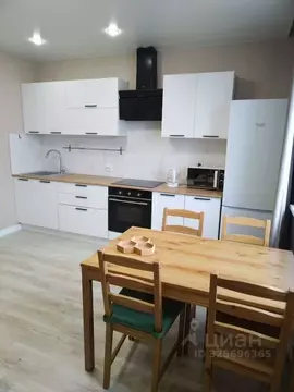 2-к кв. Тюменская область, Тюмень ул. Тальниковая, 3 (53.0 м)