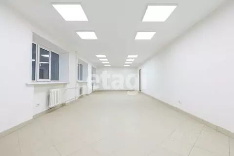 Помещение свободного назначения в Брянская область, Брянск ул. 3-го ...