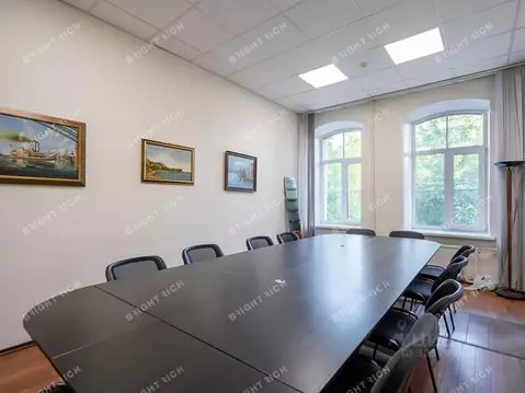 Офис в Санкт-Петербург ул. Черняховского, 6/10 (877 м)