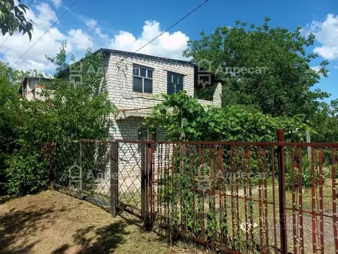 Дом в Волгоградская область, Городищенский район, Ерзовское городское ...