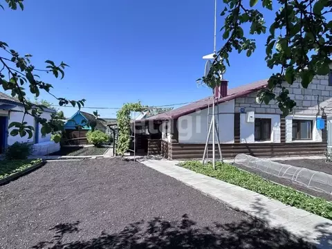 Дом в Башкортостан, Федоровский район, Пугачевский сельсовет, с. ...