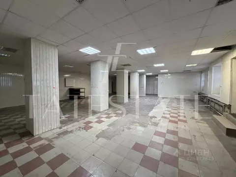 Торговая площадь в Татарстан, Казань ул. Гладилова, 51 (165 м)